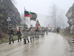 Враца - Йордановден - бойни знамена - освещаване