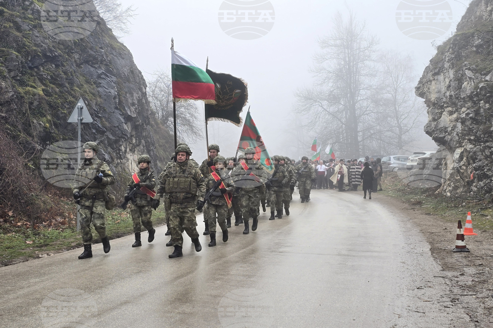 Враца - Йордановден - бойни знамена - освещаване