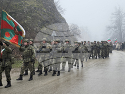 Враца - Йордановден - бойни знамена - освещаване