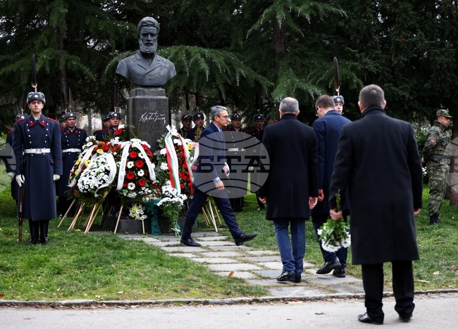 С церемонии в страната бяха отбелязани 178 години от рождението на Христо Ботев 