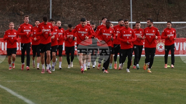 ЦСКА се събира в пълен състав утре