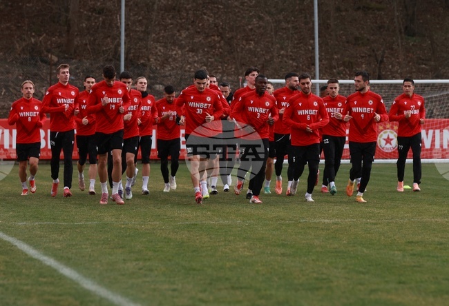 ЦСКА преотстъпи двама защитници на Ботев Враца до края на сезона