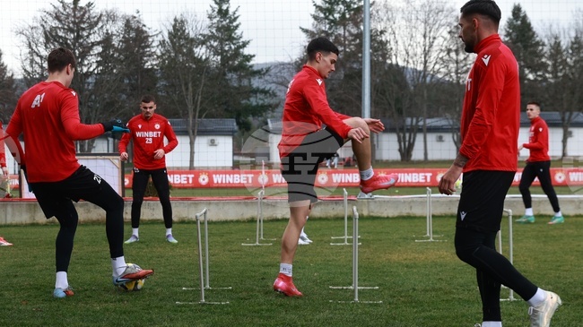 ЦСКА стартира подготовката си в Турция