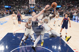 APTOPIX Warriors Clippers Basketball