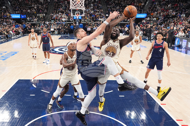 APTOPIX Warriors Clippers Basketball