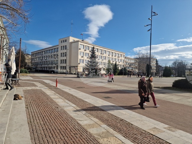 В Търговище са измерени 18,5 градуса – най-висока температура за деня, откакто се води статистика