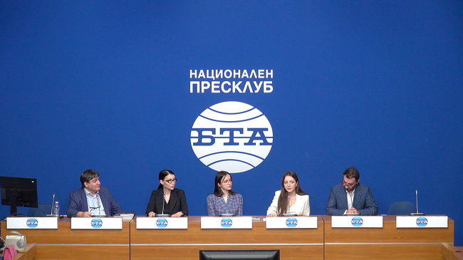 Пресконференция на тема: „София – новата модна столица. Ще навреди ли еврото на модната индустрия в България?