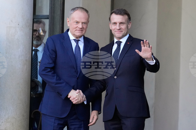 Франция и Полша засилват връзките си в отбраната чрез проект за военен спътник 