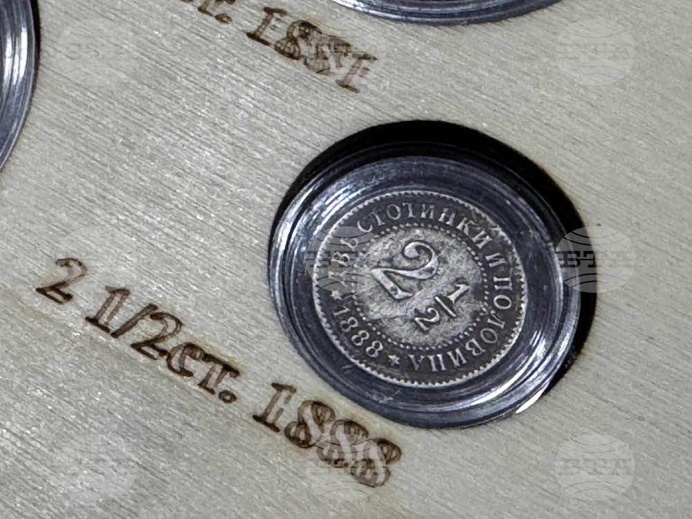 Национален пресклуб на БТА Казанлък - представяне на списание ЛИК - „Българските пари“