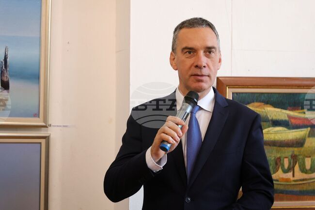 Работете на максимум в началото на май, очакват се хиляди гости заради Джиро д’Италия, призова хотелиери и ресторантьори кметът на Бургас 