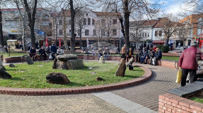 В Хасково бе измерена температура 17,8 градуса, която е най-високата за днешната дата в историята на метереологичната станция