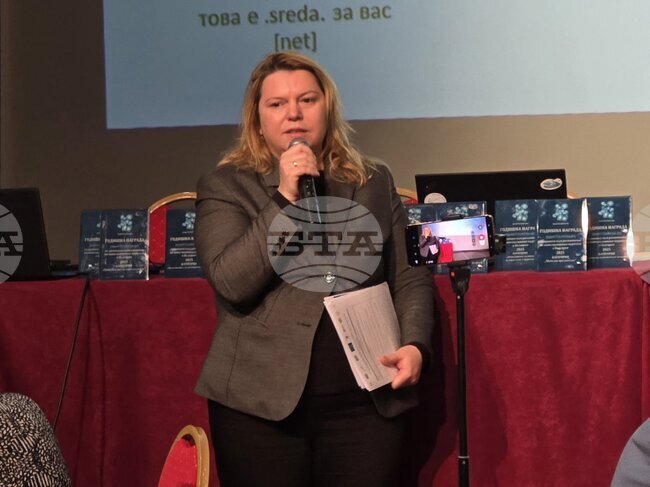 Въвеждането на еврото и влизането в Шенген премахват ключови бариери за европейските туристи, каза изп. директор на Албена Тур Красимира Стоянова