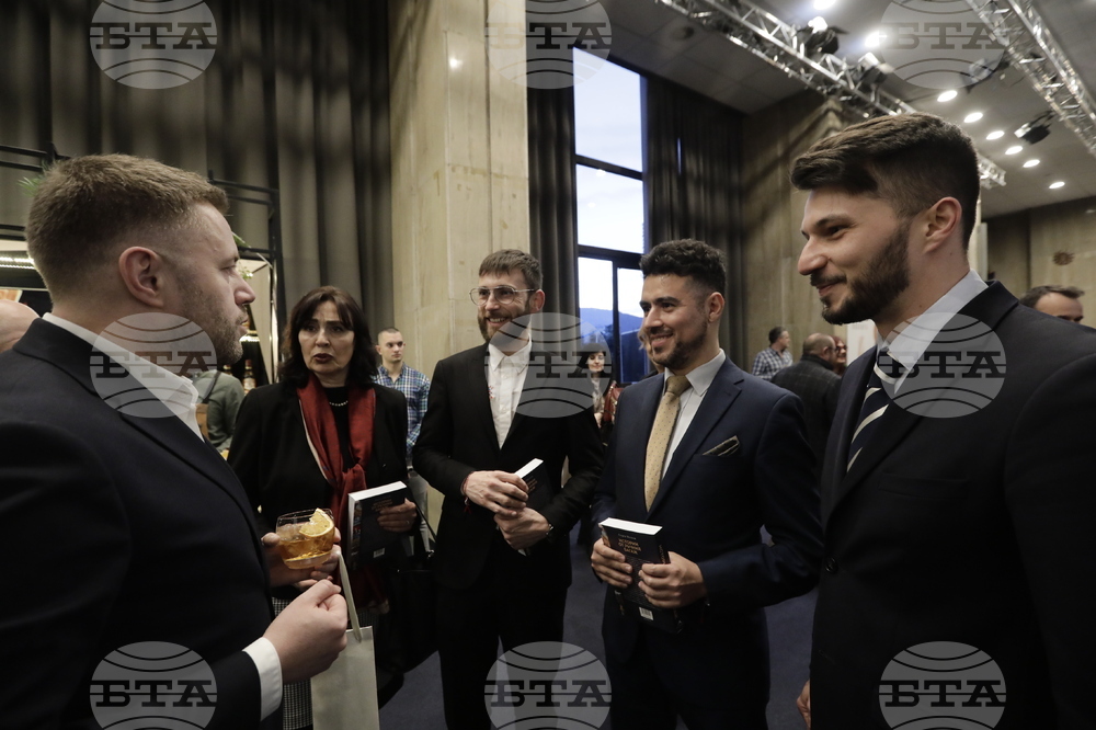 Георги Милков - "Истории от ръчния багаж" - книга - представяне