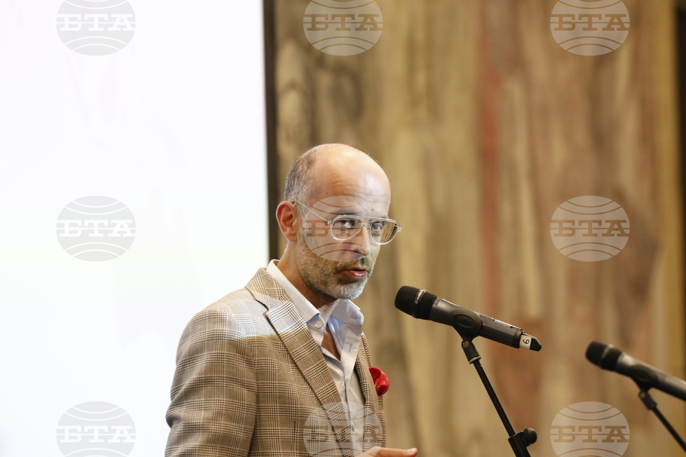 Георги Милков - "Истории от ръчния багаж" - книга - представяне