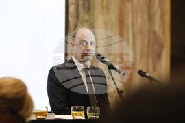 Георги Милков - "Истории от ръчния багаж" - книга - представяне