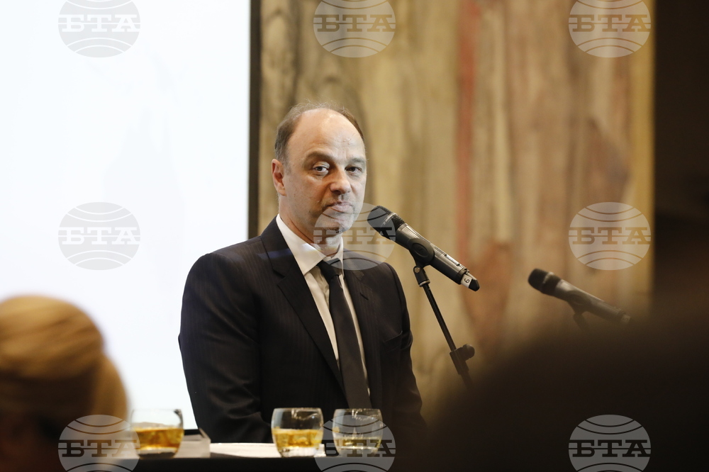 Георги Милков - "Истории от ръчния багаж" - книга - представяне