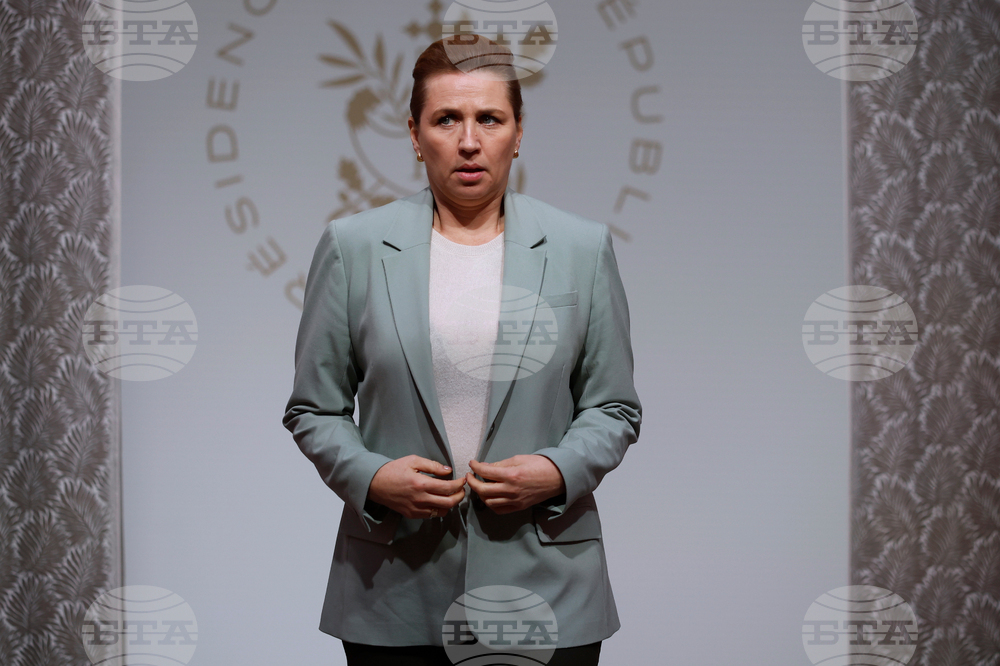 Дания заяви, че е готова за диалог за Гренландия, но със спазване на териториалната ѝ цялост