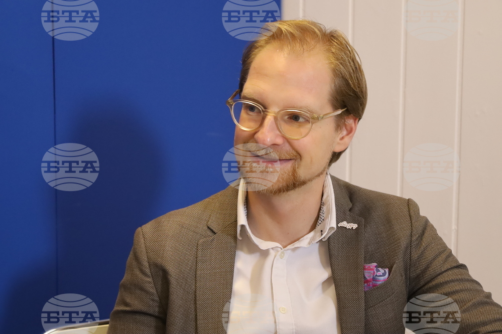 Национален пресклуб на БТА Букурещ - списание ЛИК - „Българските пари“ - представяне