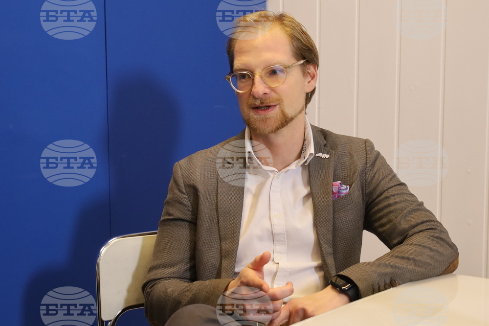 Национален пресклуб на БТА Букурещ - списание ЛИК - „Българските пари“ - представяне