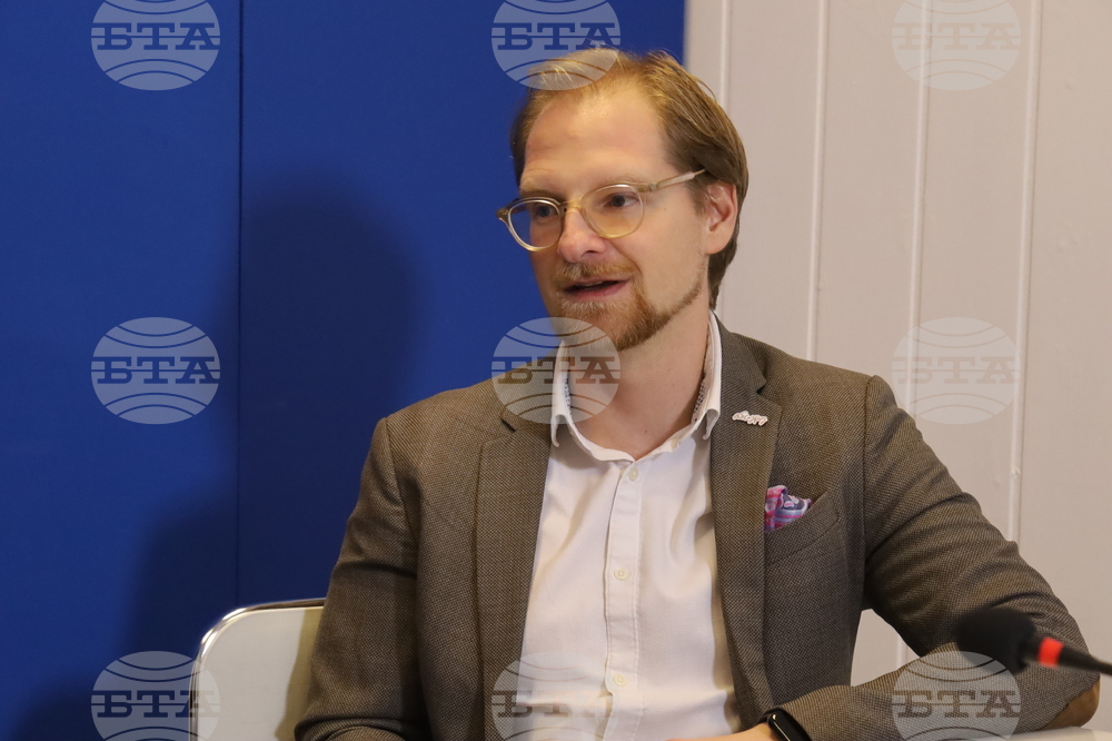 Национален пресклуб на БТА Букурещ - списание ЛИК - „Българските пари“ - представяне