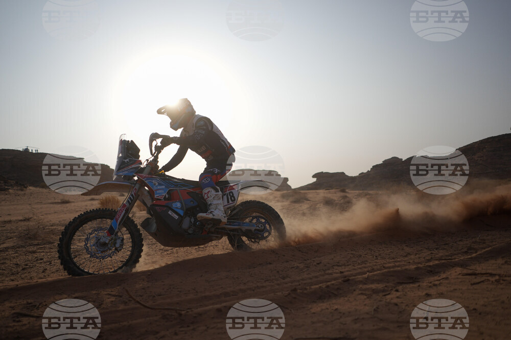 APTOPIX Saudi Arabia Dakar Rally