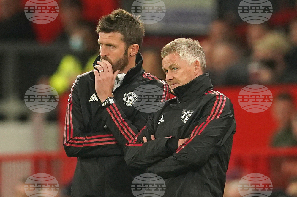 Man United-Coach