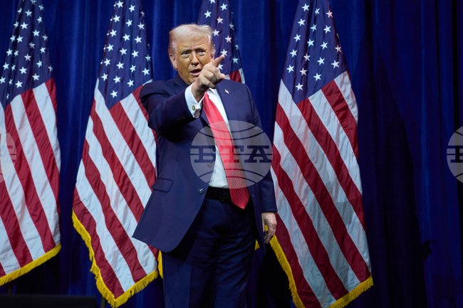 Тръмп осъди съпартийците си републиканци в Сената на САЩ, гласували за ограничаване на военните му правомощия