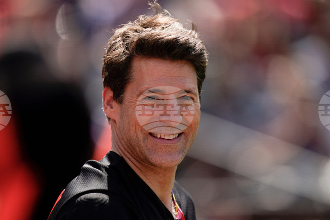 Media CBS News Dokoupil