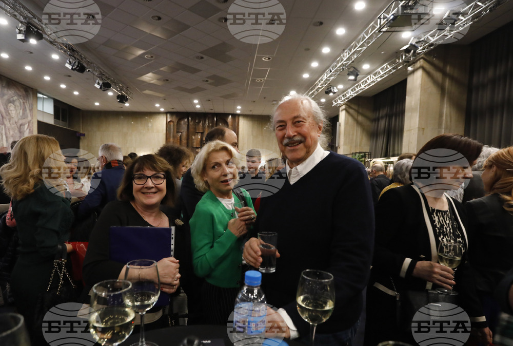 Георги Милков - "Истории от ръчния багаж" - книга - представяне