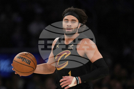 Cavaliers Strus Basketball