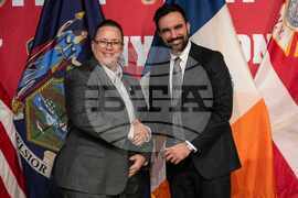 APTOPIX Fire Commissioner New York