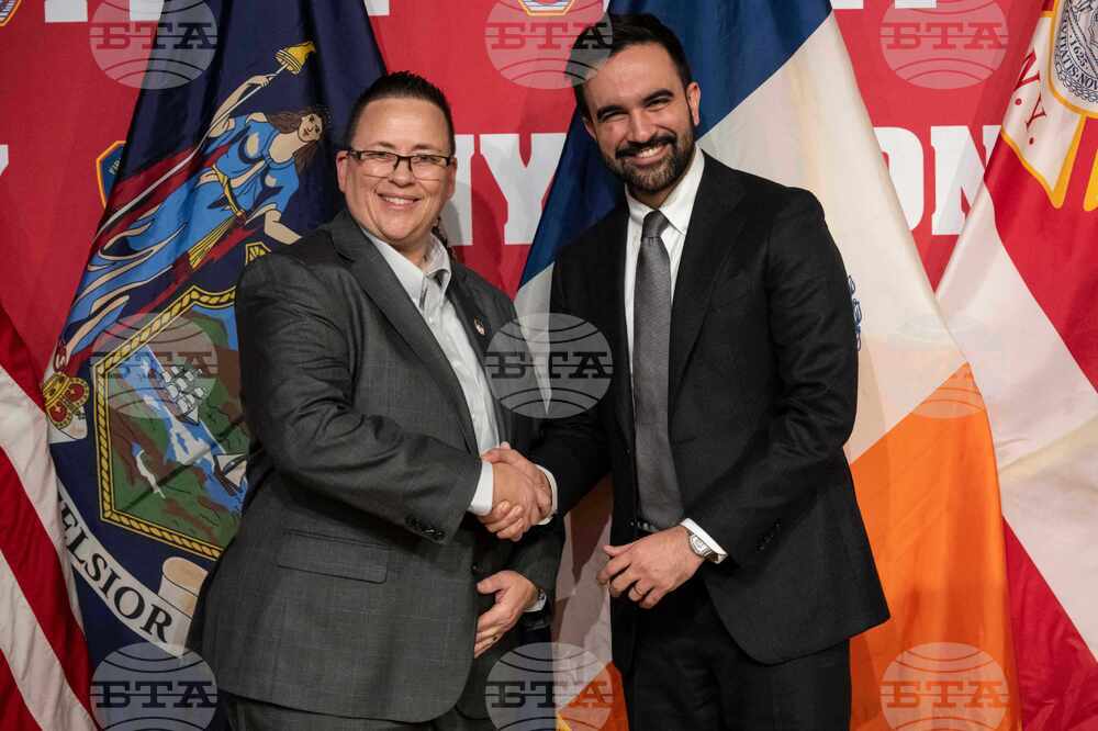 APTOPIX Fire Commissioner New York