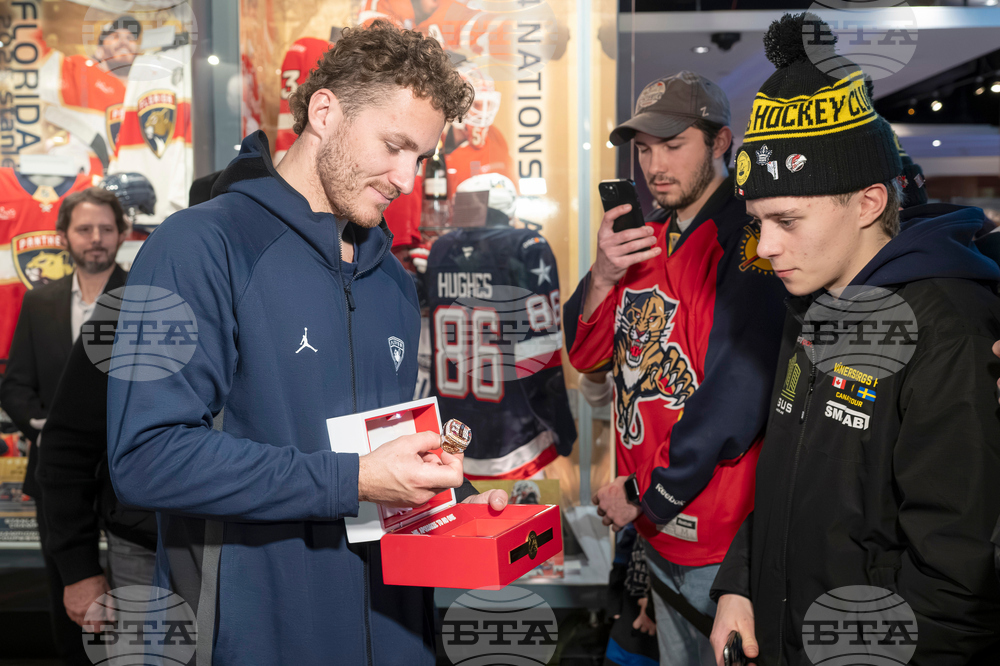 CORRECTION Panthers Hall of Fame Hockey