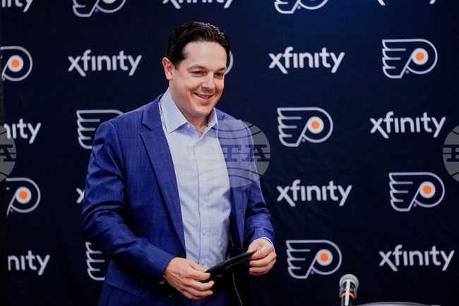 Flyers Briere Hockey
