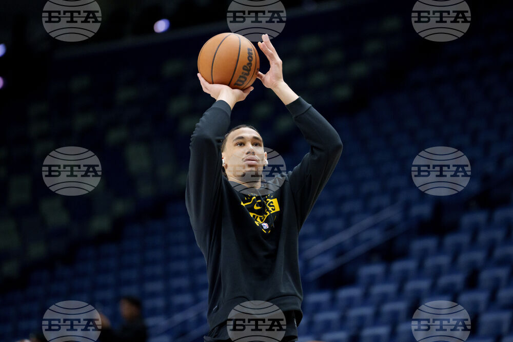 Lakers Pelicans Basketball