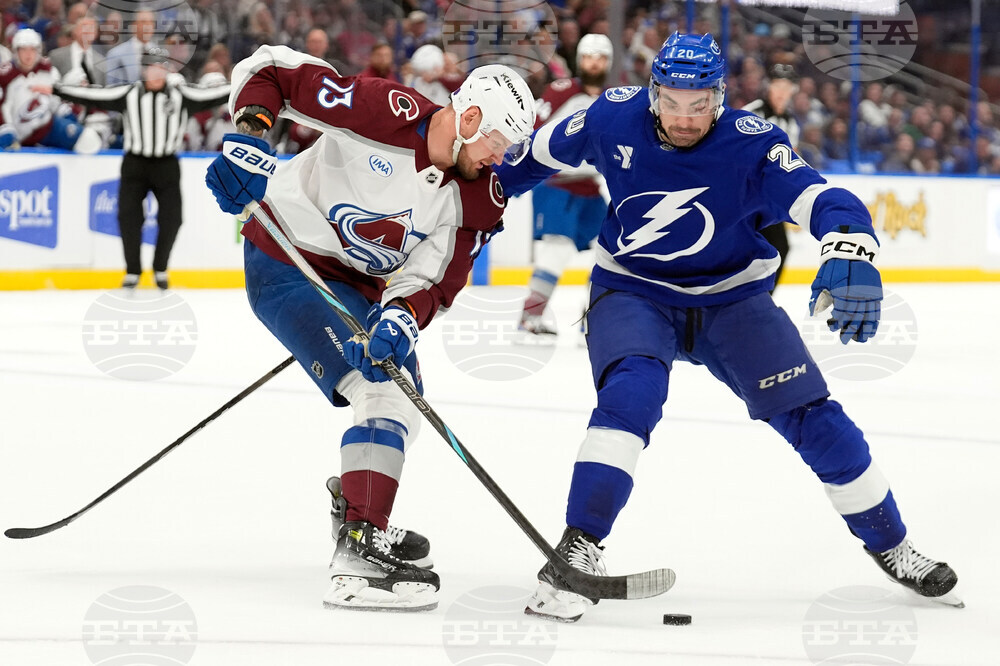 Avalanche Lightning Hockey