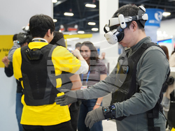 Gadget Show bHaptics