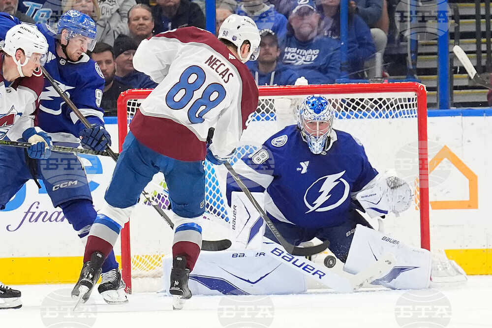 Avalanche Lightning Hockey