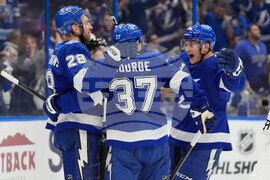 Avalanche Lightning Hockey