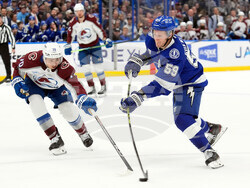 Avalanche Lightning Hockey