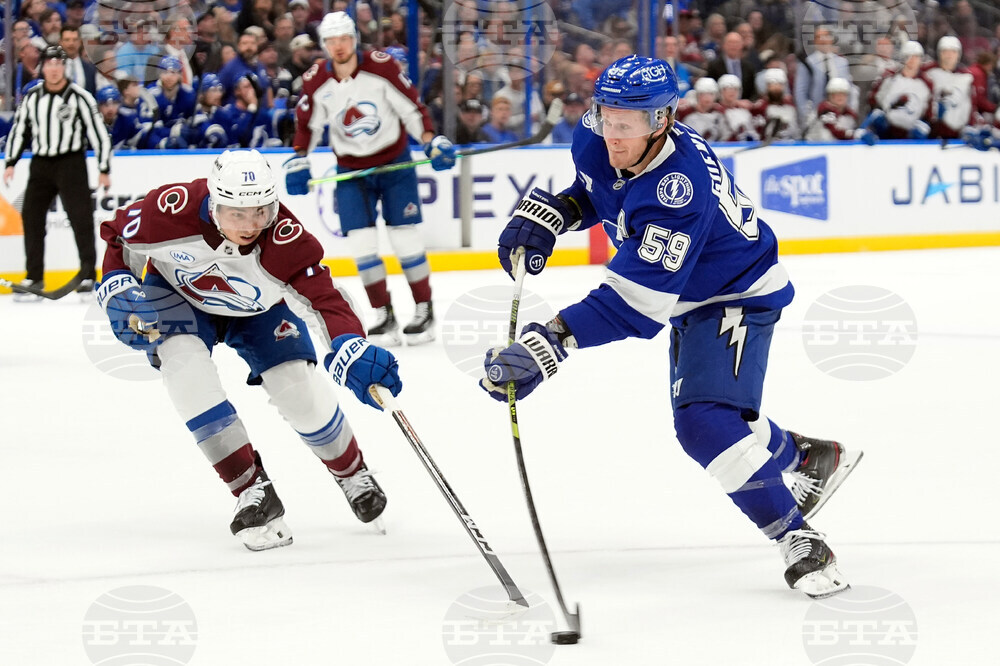 Avalanche Lightning Hockey