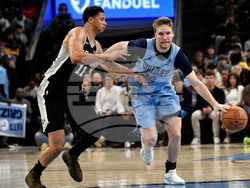 Spurs Grizzlies Basketball