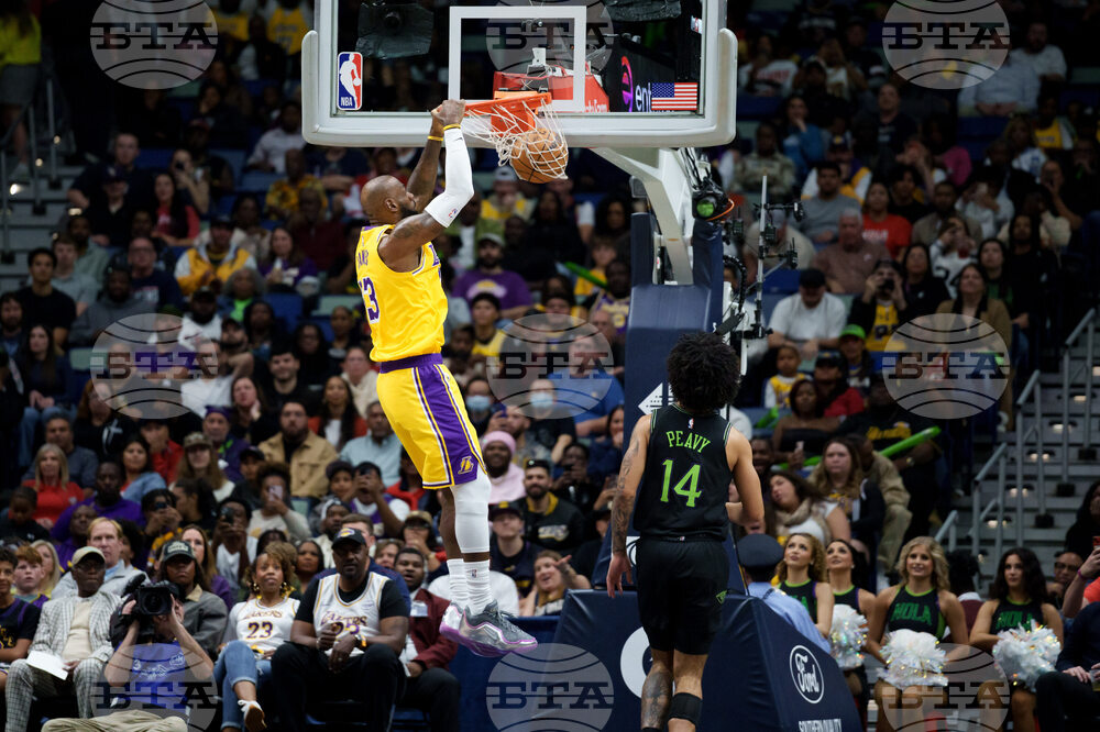 Lakers Pelicans Basketball