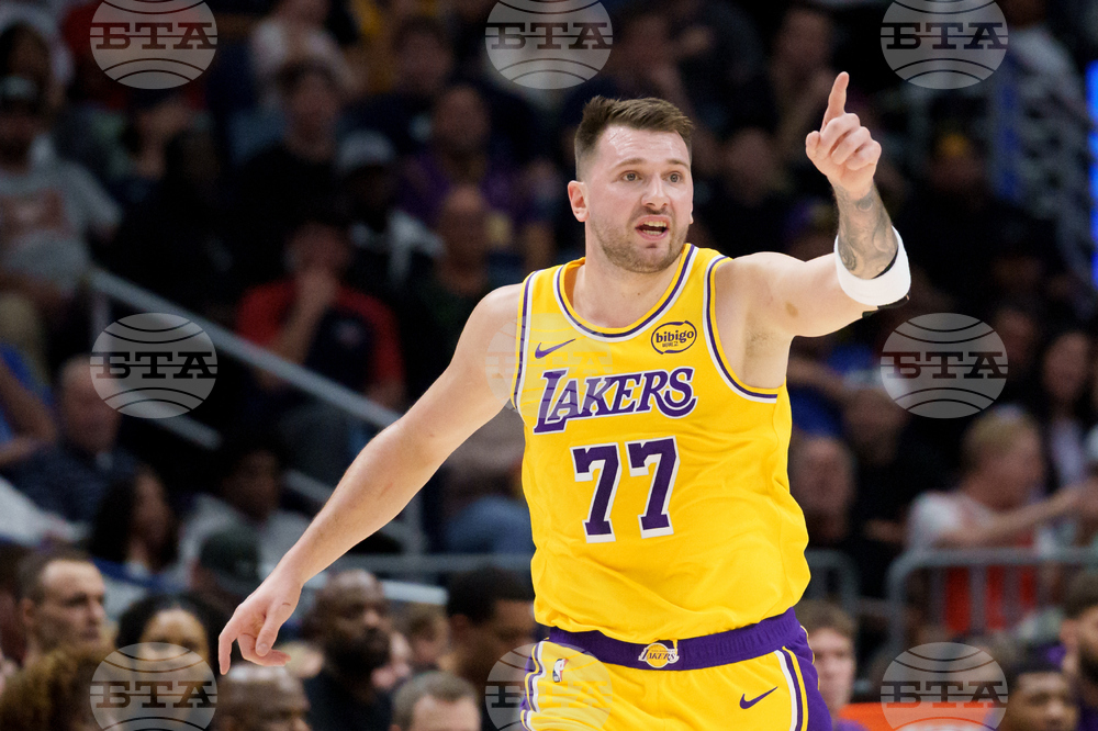 Lakers Pelicans Basketball