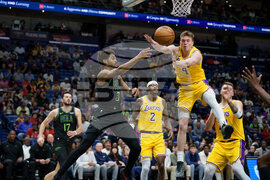 Lakers Pelicans Basketball