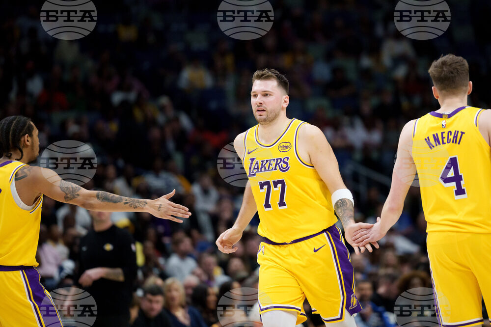 Lakers Pelicans Basketball