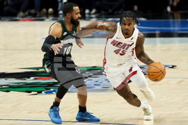 Heat Timberwolves Basketball