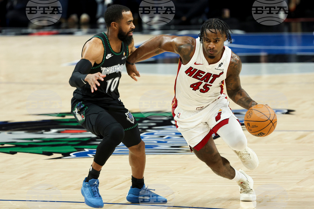 Heat Timberwolves Basketball