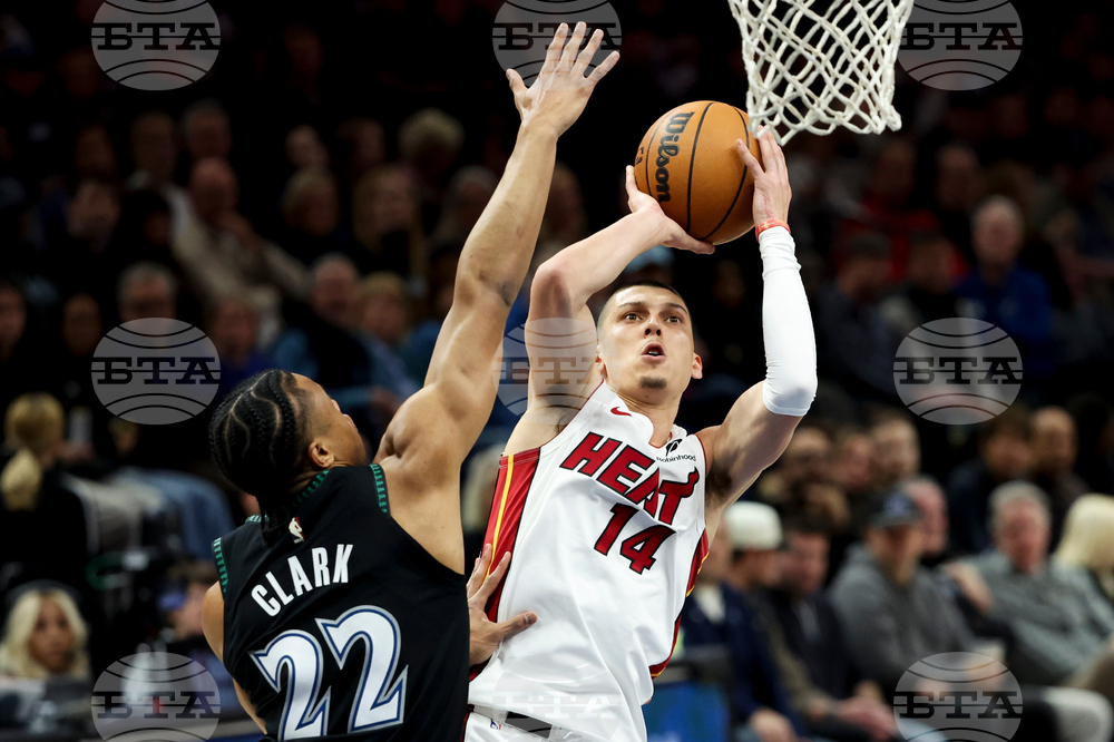 Heat Timberwolves Basketball