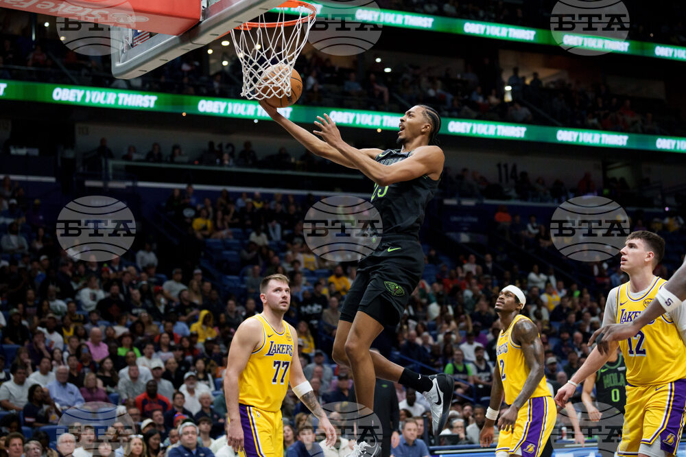 Lakers Pelicans Basketball